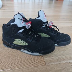 NIKE Air Jordan 5 Retro OG Black Metallic Silver